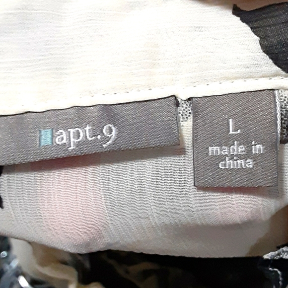 Chiffon Blouse - Picture 2 of 3